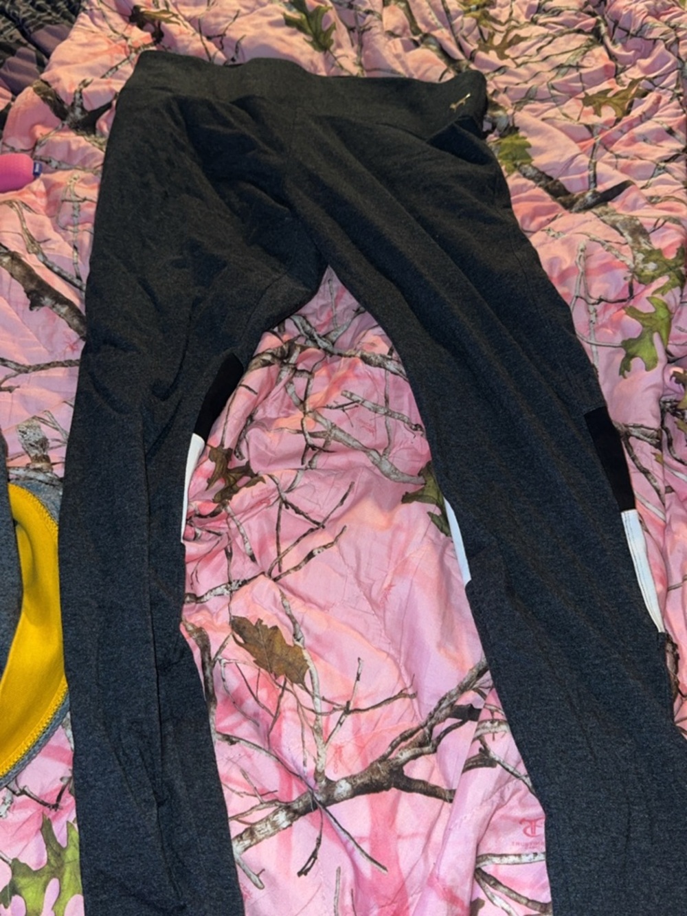 PINK Victoria's Secret Gray Yoga Leggings with Pink Camo Lining